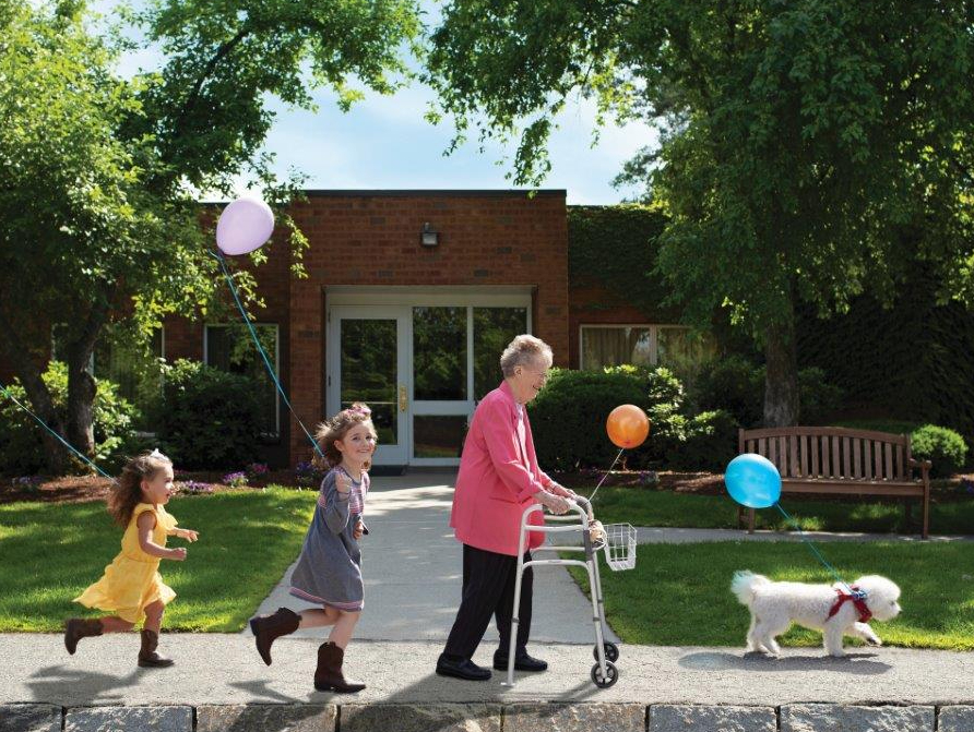 COURVILLE AT NASHUA Image in NASHUA, NH