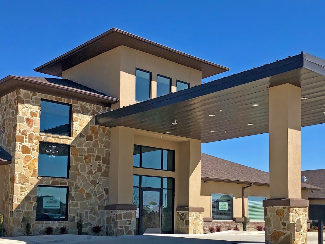 LAS BRISAS REHABILITATION AND WELLNESS SUITES Image in IRVING, TX