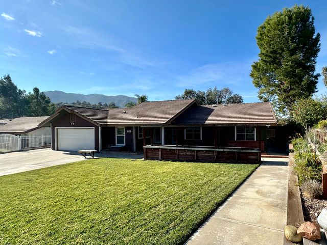 Adobe Residential Care Image in Corona, CA