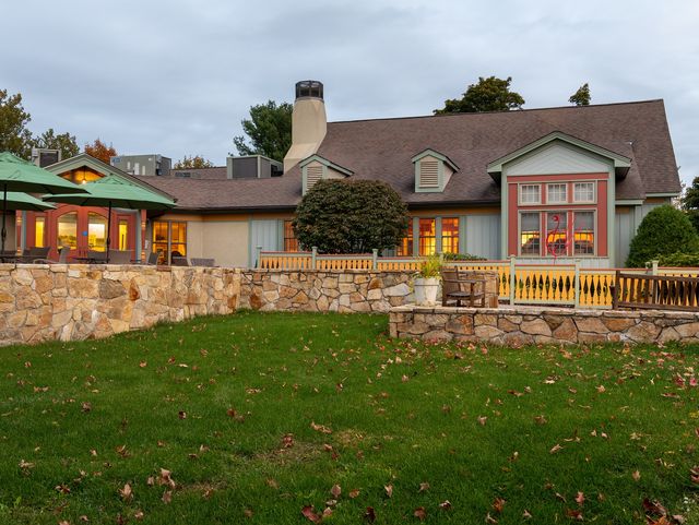 Scandinavian Living Center Image in West Newton, MA