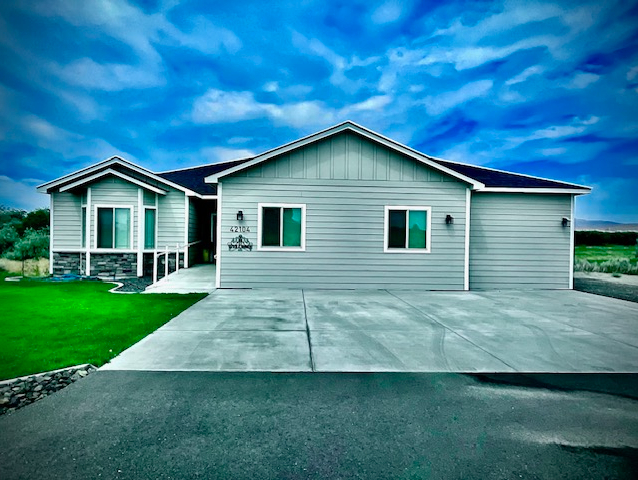 Desert Sage Image in Benton City, WA