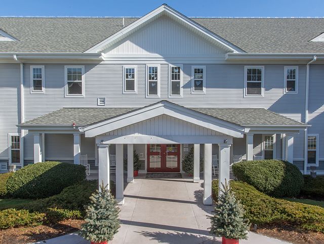 Brookdale Cape Cod Assisted Living Home Image in Hyannis, MA