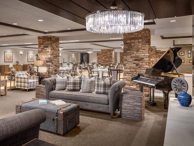 BELMONT VILLAGE LAKEWAY Assisted Living Home Image in LAKEWAY, TX