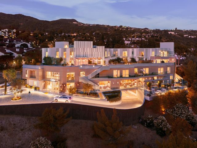 CIELA Image in PACIFIC PALISADES, CA