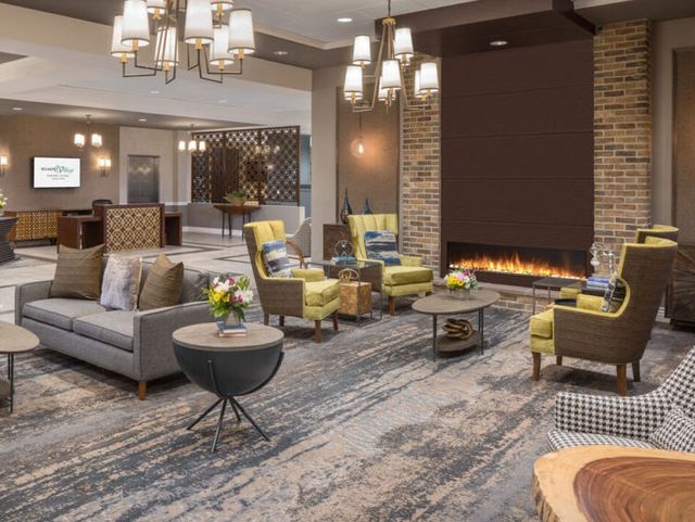 Belmont Village Senior Living Lincoln Park Image in Chicago, IL