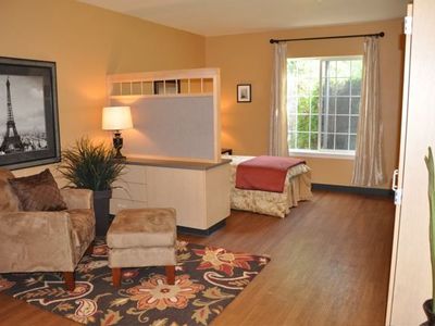 Vacancy Image for ROSEWOOD COURTE MEMORY CARE COMMUNITY Assisted Living Home in EDMONDS, WA