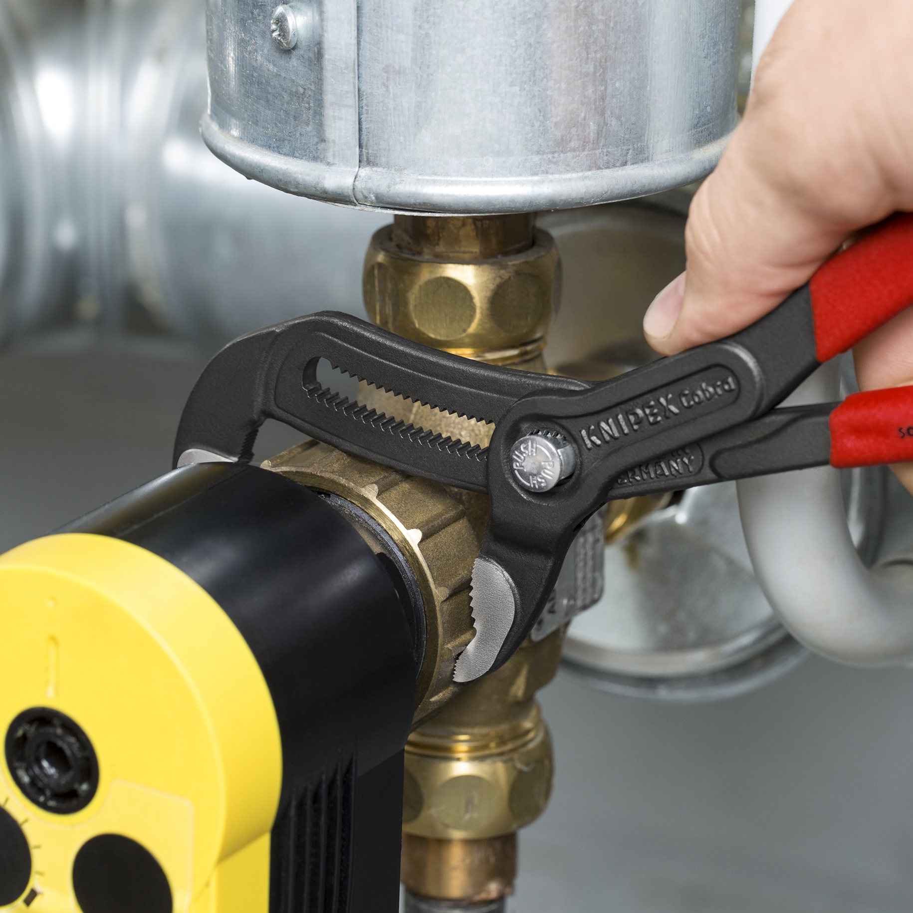 10" Cobra® Water Pump Pliers