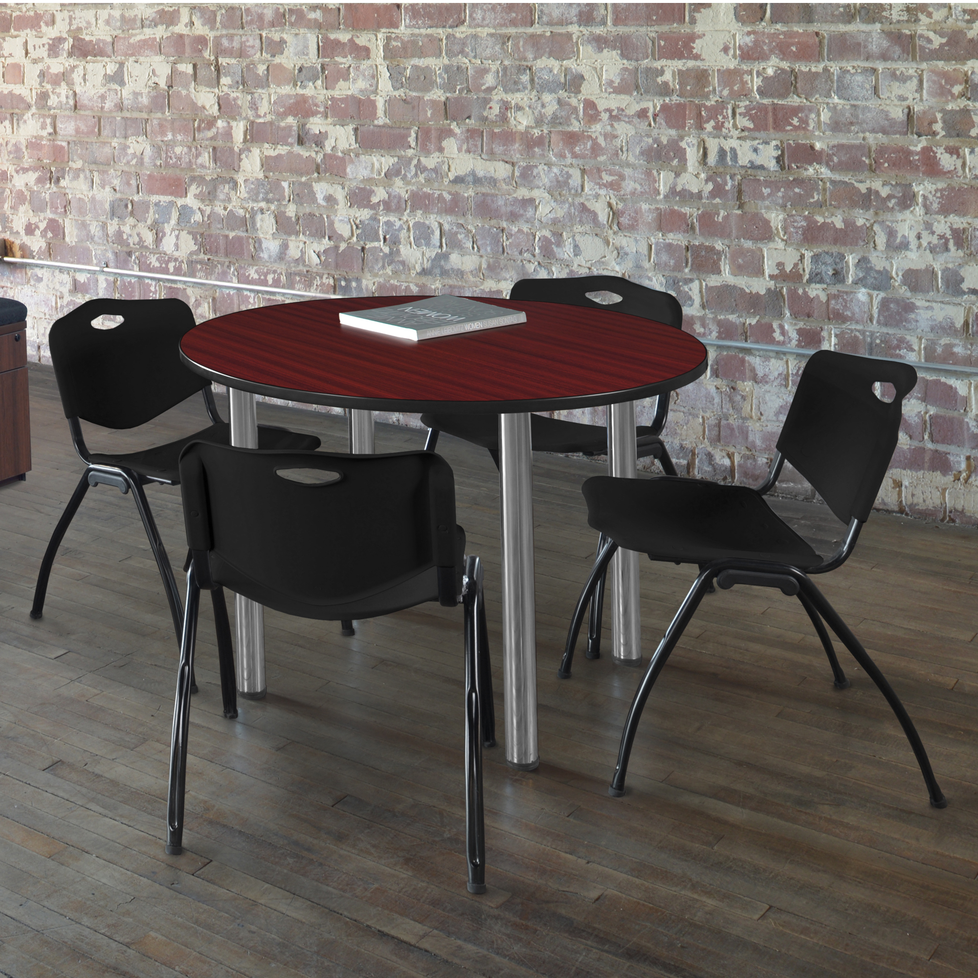 Regency Kee 36 in Round Breakroom Table Top Black Legs 4 M Stack Chairs - Picture 44 of 110