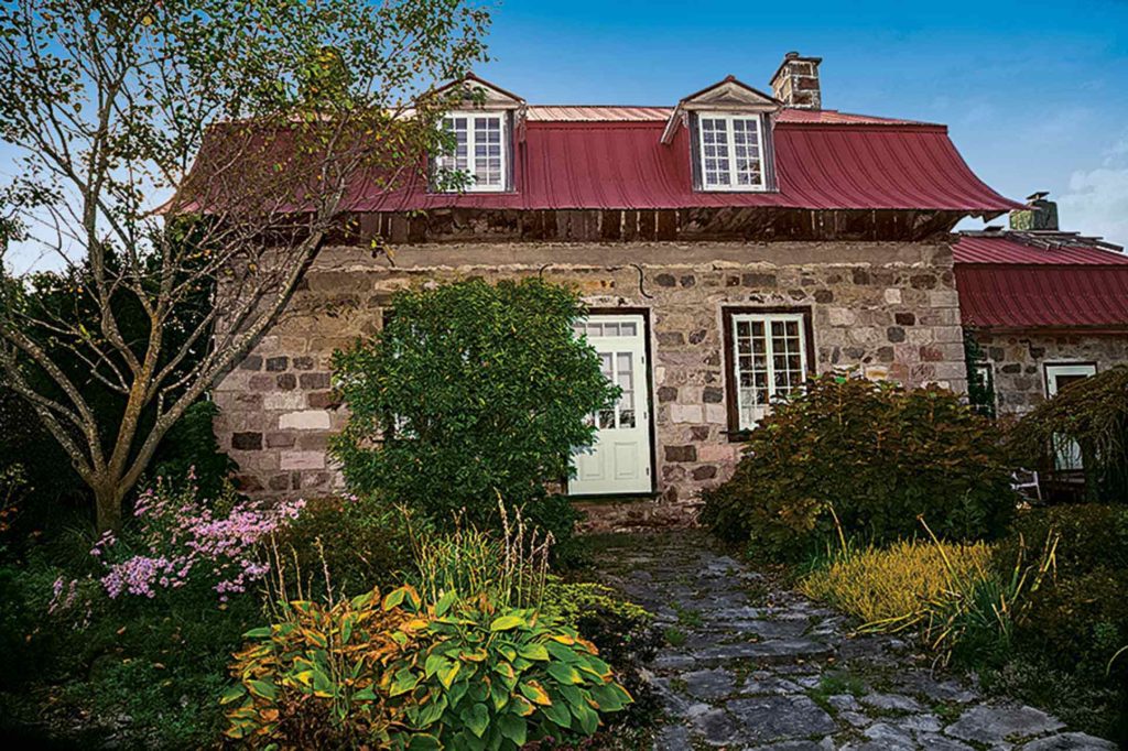 The old stone house was in ruins when the Archambaults first discovered it near L’Epiphanie, Quebec.