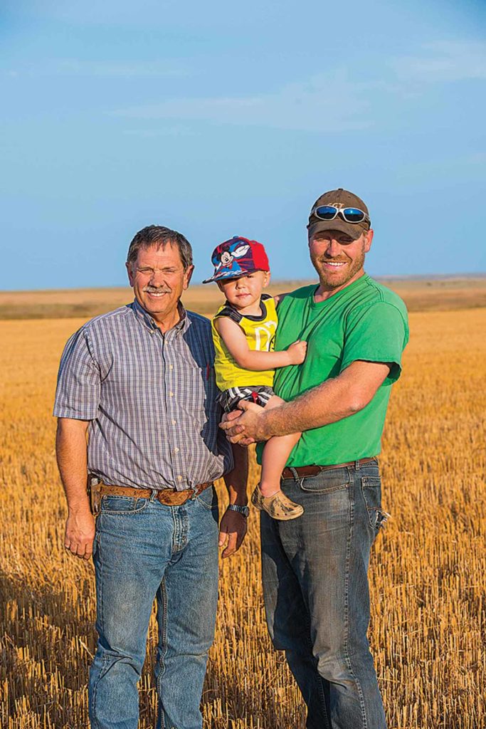 Grant Zerbe espère que légumes secs assureront l’avenir de son fils et son petit-fils.