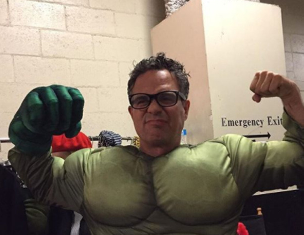Mark Ruffalo Wiki: 5 Facts To Know About The 'Thor: Ragnarok' Actor