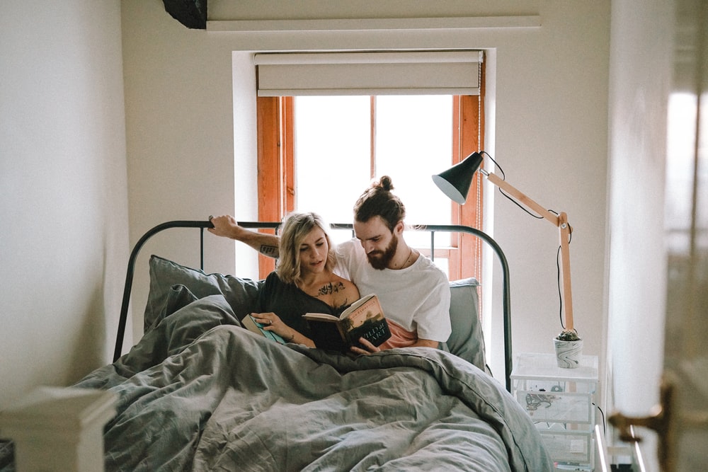 8 Popular Marriage Counseling Books To Help You Cope In Love