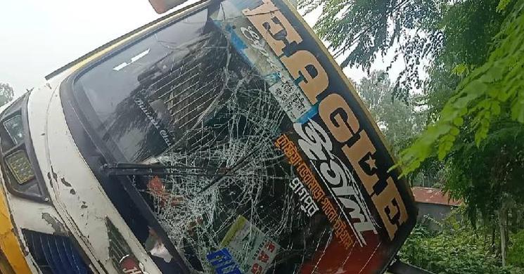 বাসে ডাকাতি ও ধর্ষণ: ৩ আসামির স্বীকারোক্তিমূলক জবানবন্দি