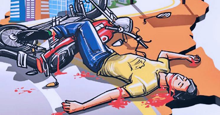 জাজিরায় মোটরসাইকেল নিয়ন্ত্রণ হারিয়ে খাদে, নিহত ২