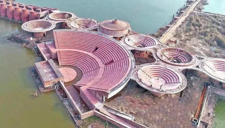 ছবি: ইন্টারনেট