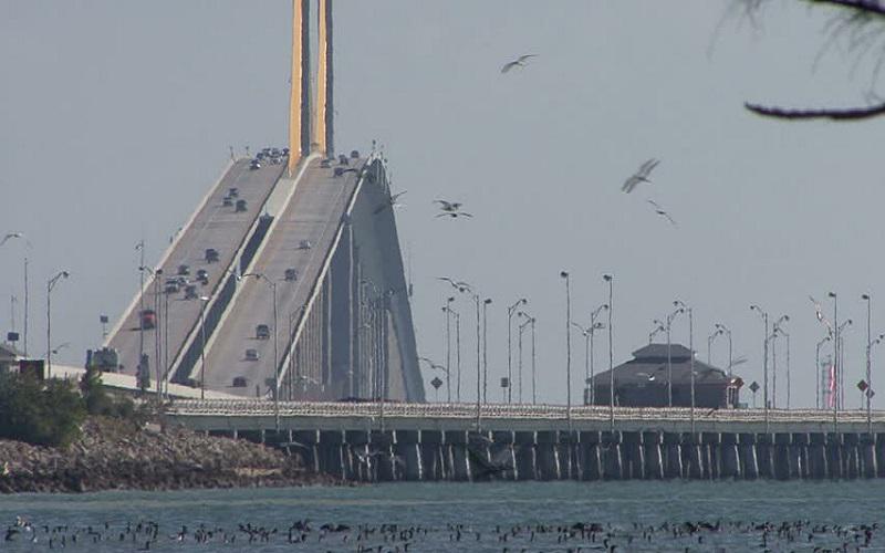 সানসাইন স্কাইওয়ে ব্রিজ