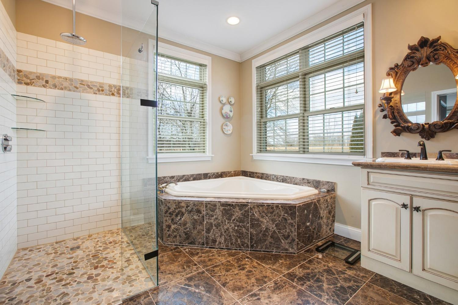 3471 N Karen Kourt, LaPorte, IN 46350; Image #39