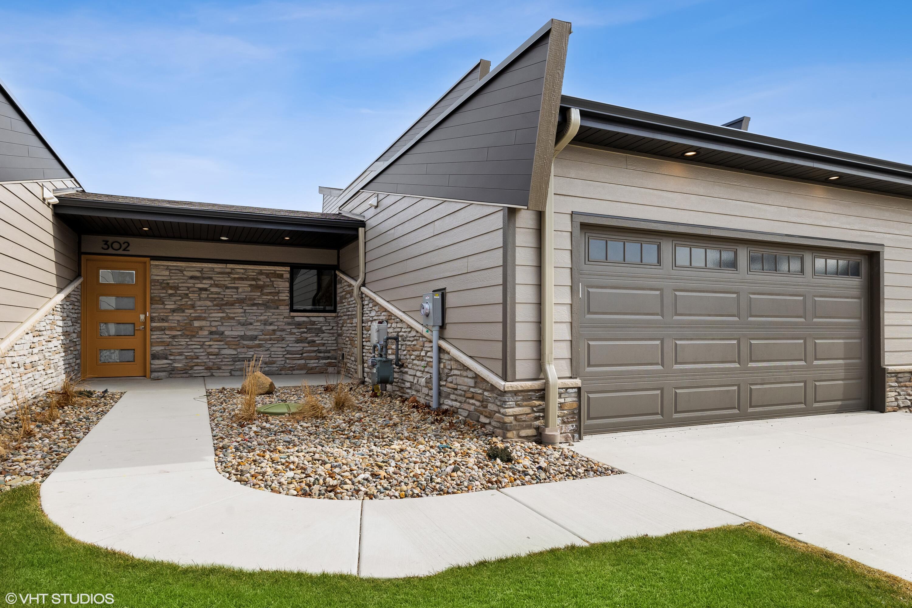 169 W McClung Road, La Porte, IN #203, 46350; Image #28