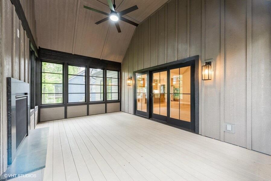 194 N Cricket Knoll Court, Valparaiso, IN 46385; Image #13