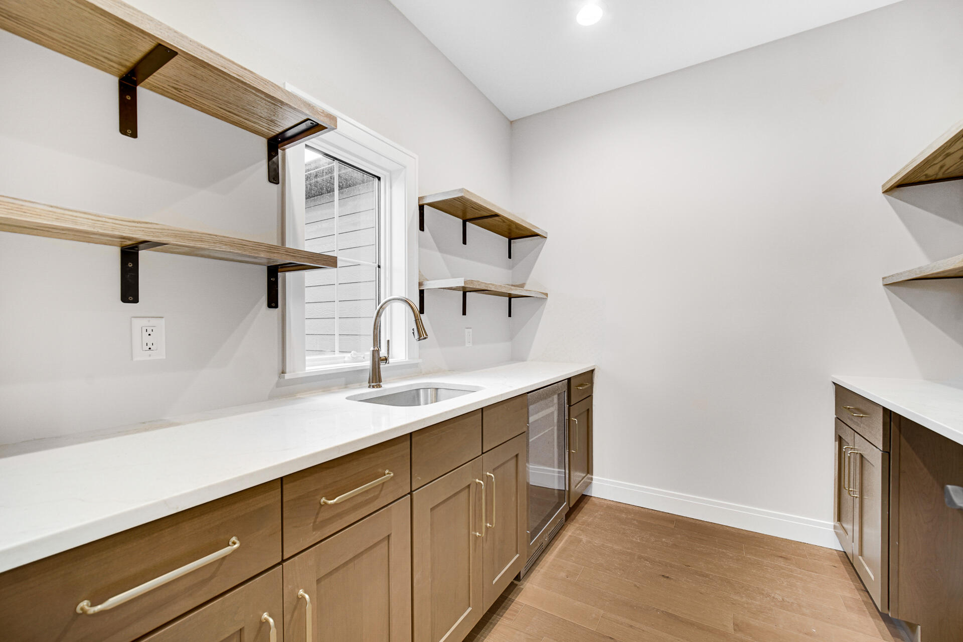 194 N Cricket Knoll Court, Valparaiso, IN 46385; Image #19