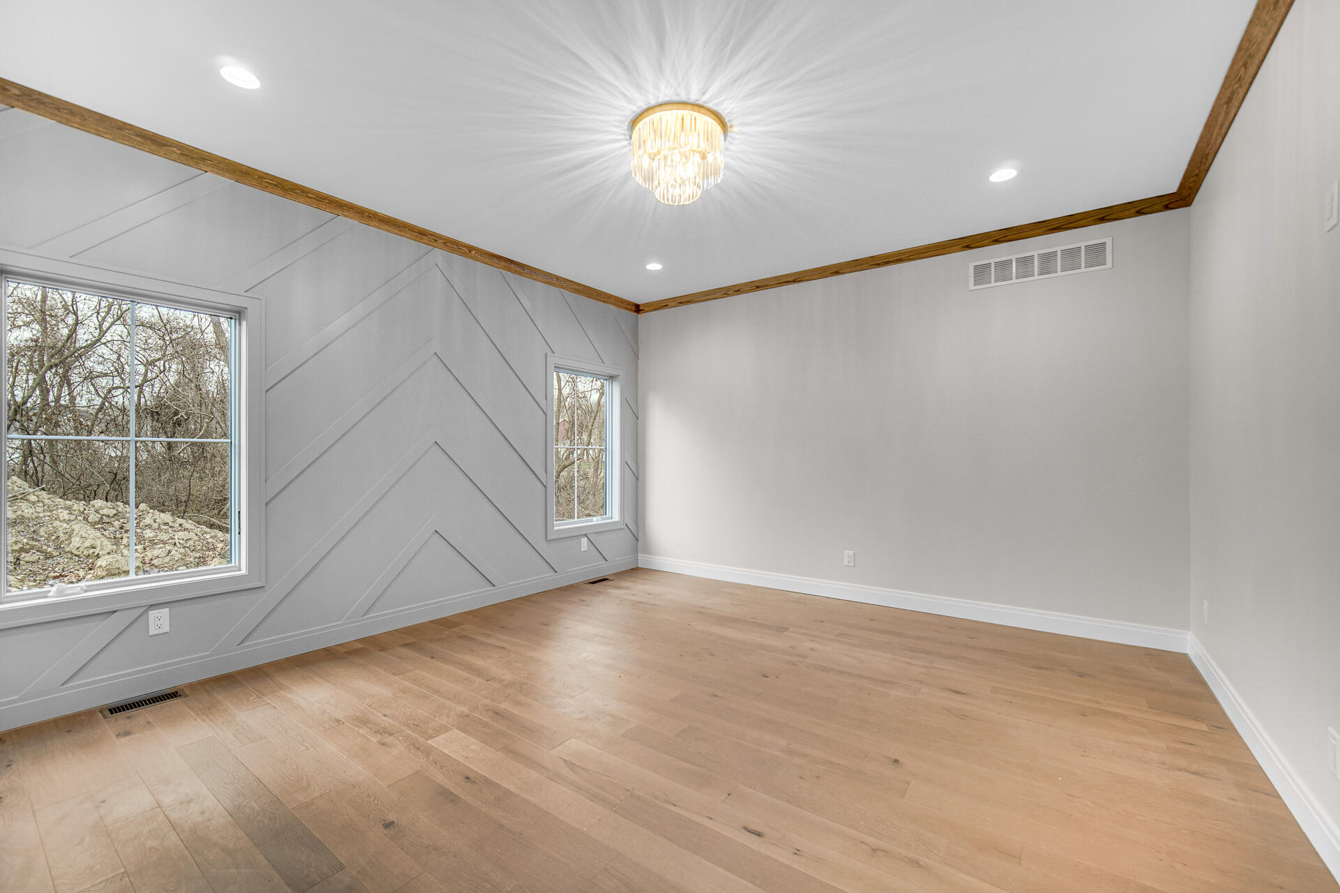 194 N Cricket Knoll Court, Valparaiso, IN 46385; Image #25