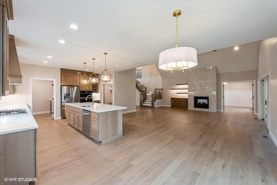 194 N Cricket Knoll Court, Valparaiso, IN 46385; Image #8