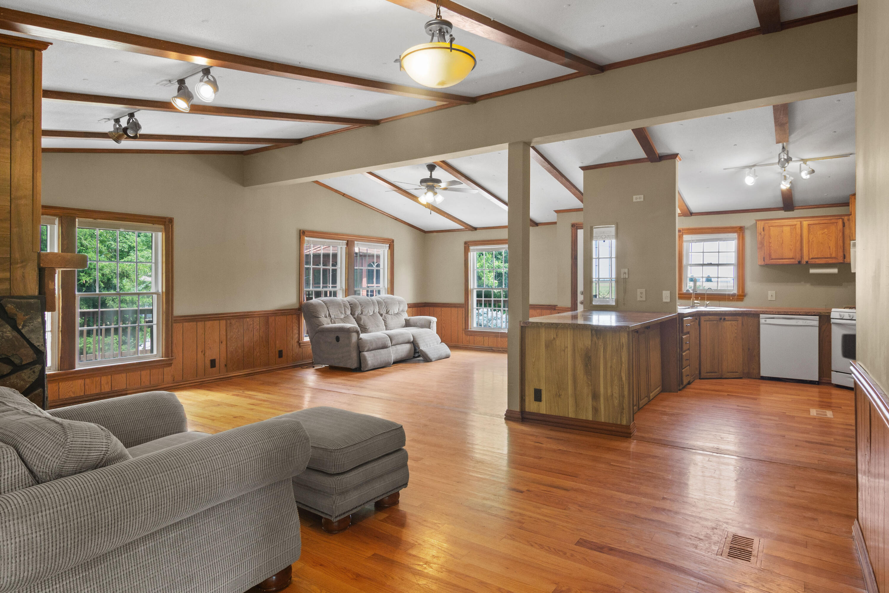 23102 Pierce Street, Shelby, IN 46377; Image #11