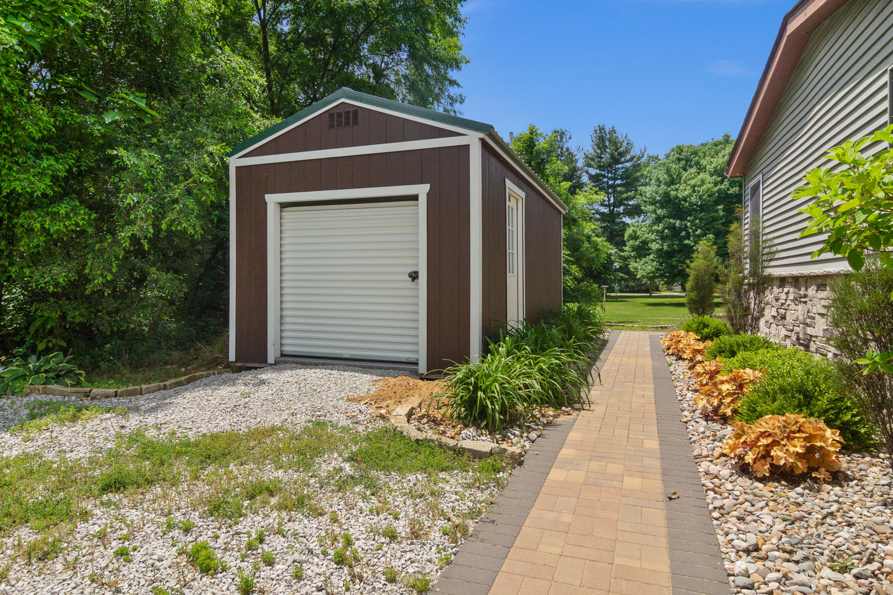 23102 Pierce Street, Shelby, IN 46377; Image #30