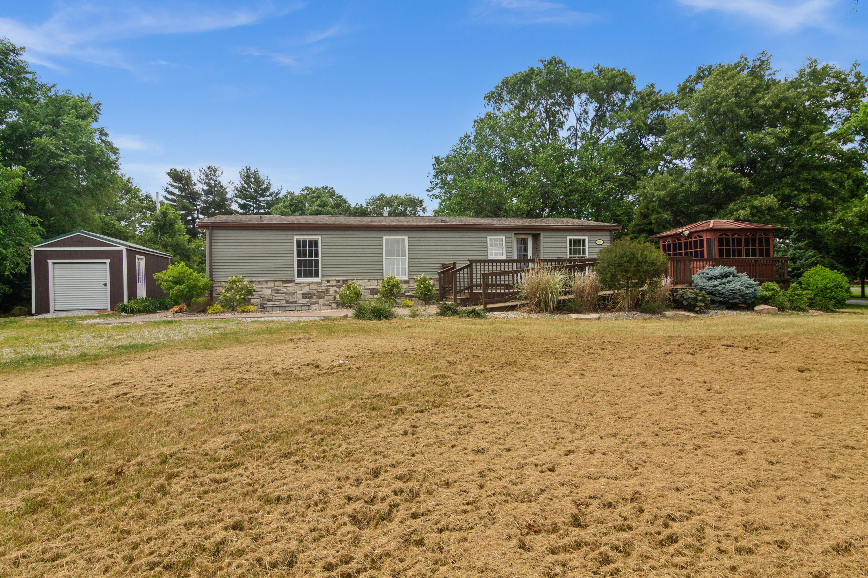 23102 Pierce Street, Shelby, IN 46377; Image #32