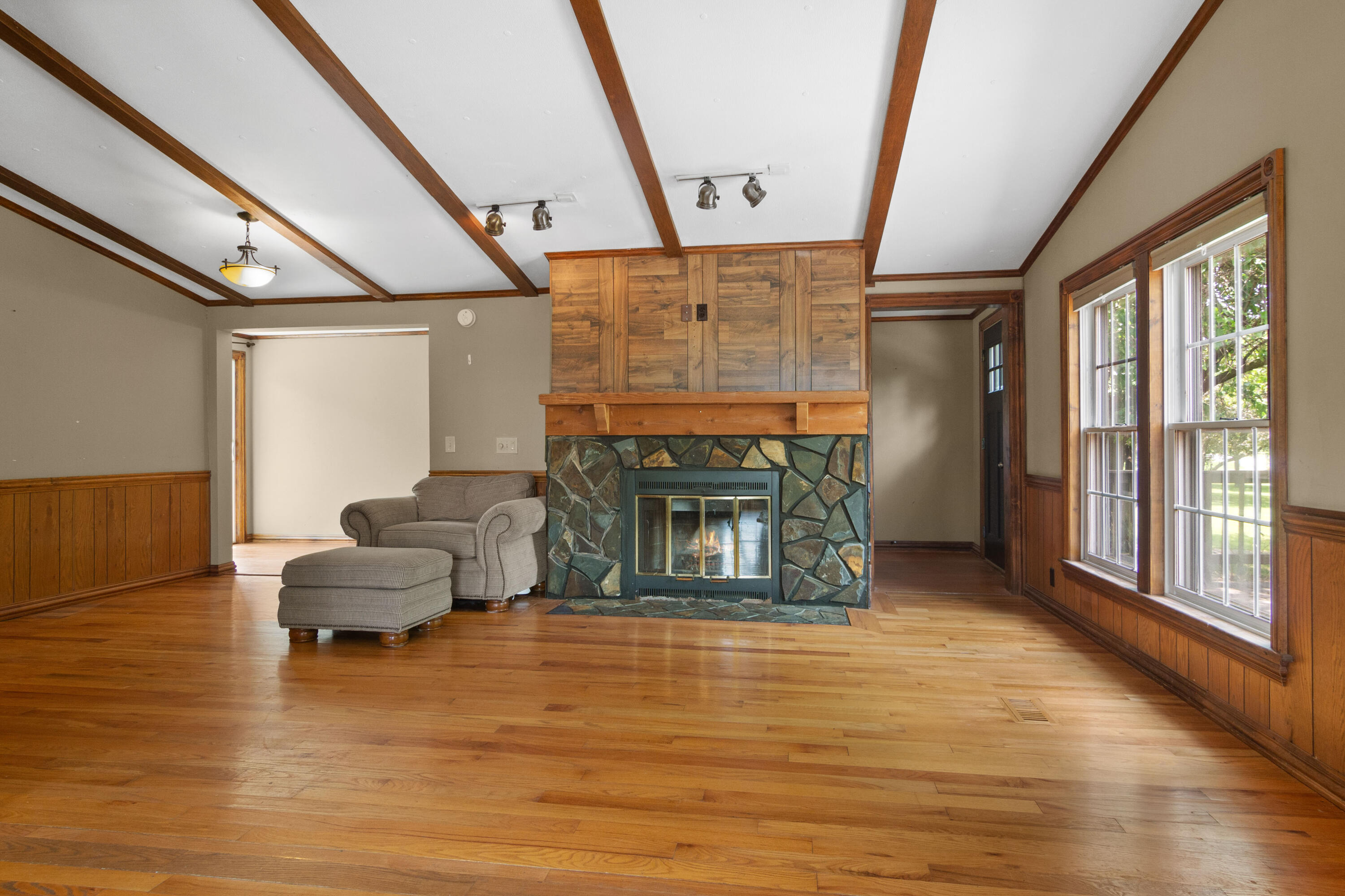 23102 Pierce Street, Shelby, IN 46377; Image #6