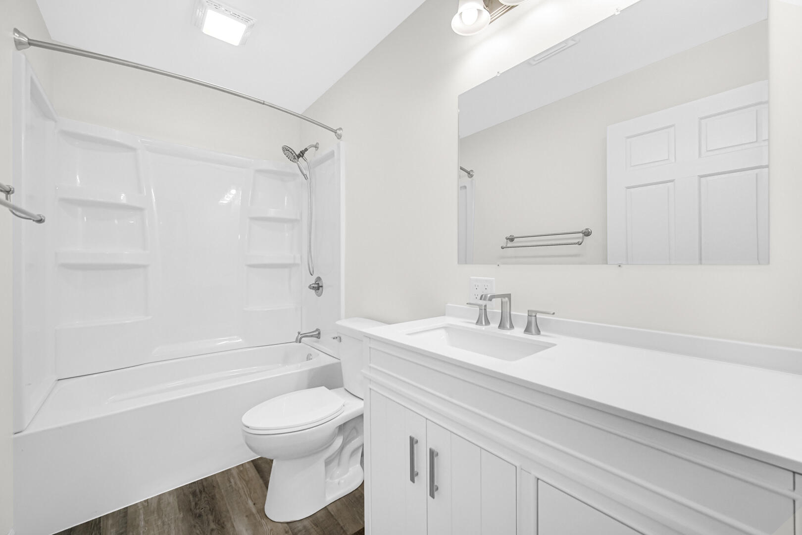 807 Division Street, La Porte, IN 46350; Image #17