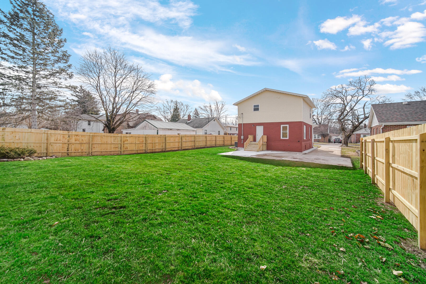 807 Division Street, La Porte, IN 46350; Image #5