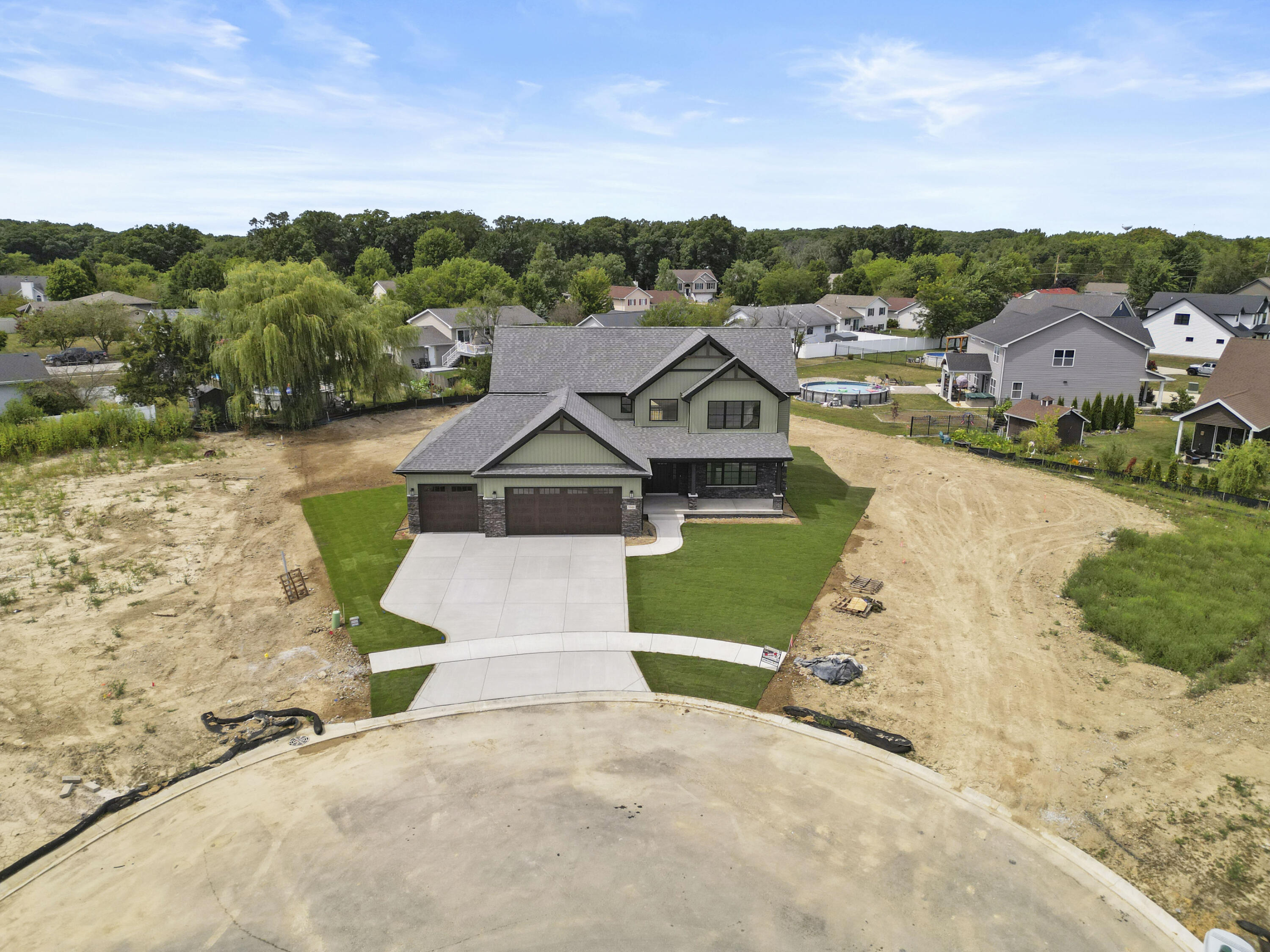 2412 Apple Court, Schererville, IN 46375; Image #8