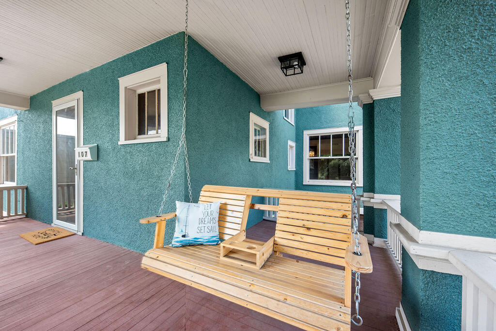 107 Lincolnway, La Porte, IN 46350; Image #2