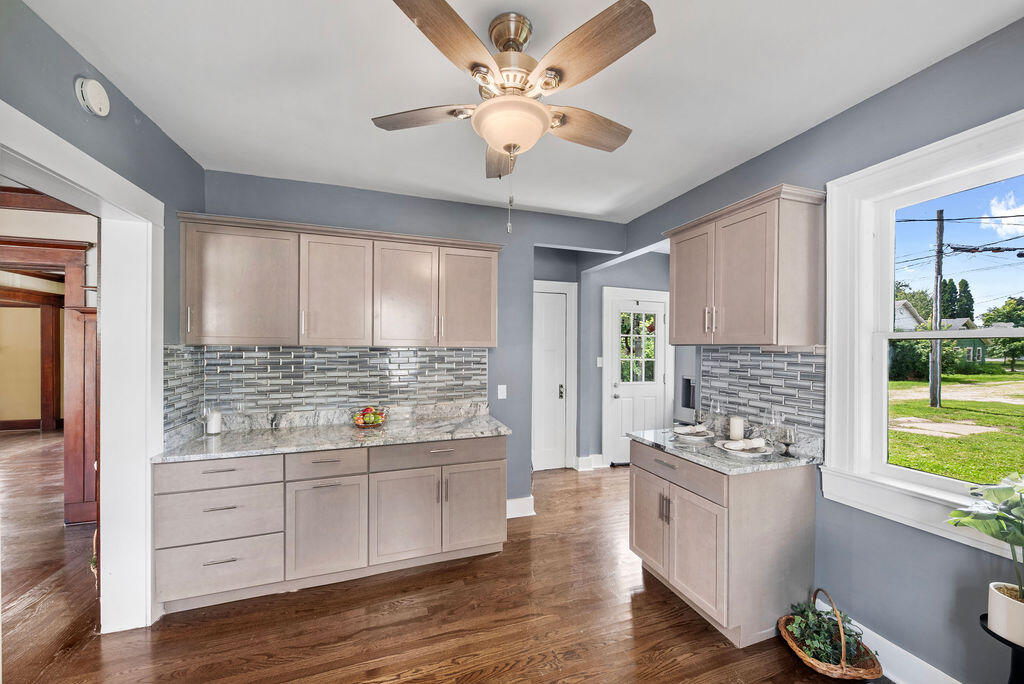 107 Lincolnway, La Porte, IN 46350; Image #21