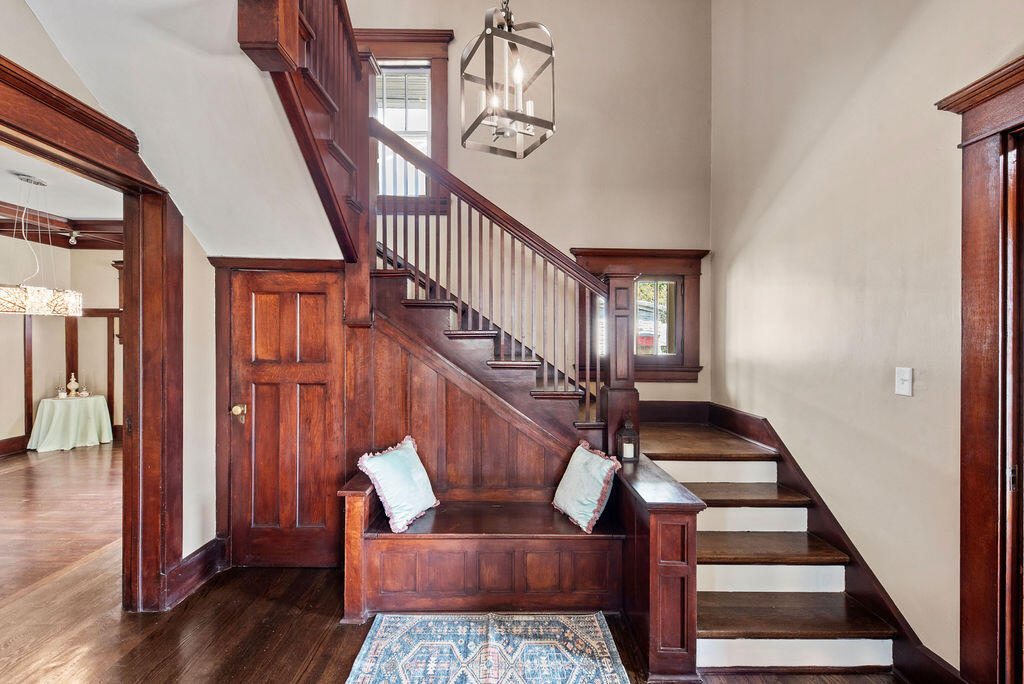 107 Lincolnway, La Porte, IN 46350; Image #9