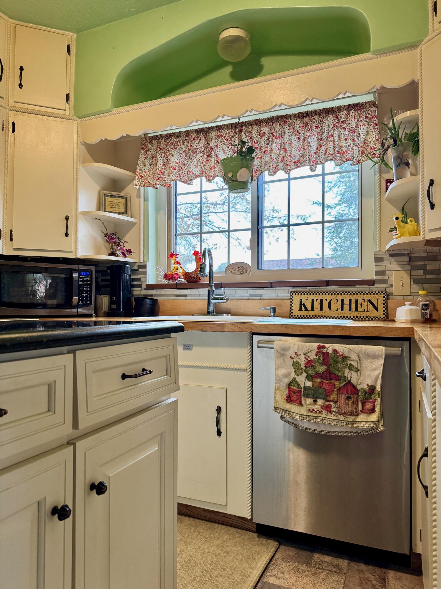 703 S Main Street, Knox, IN 46534; Image #11