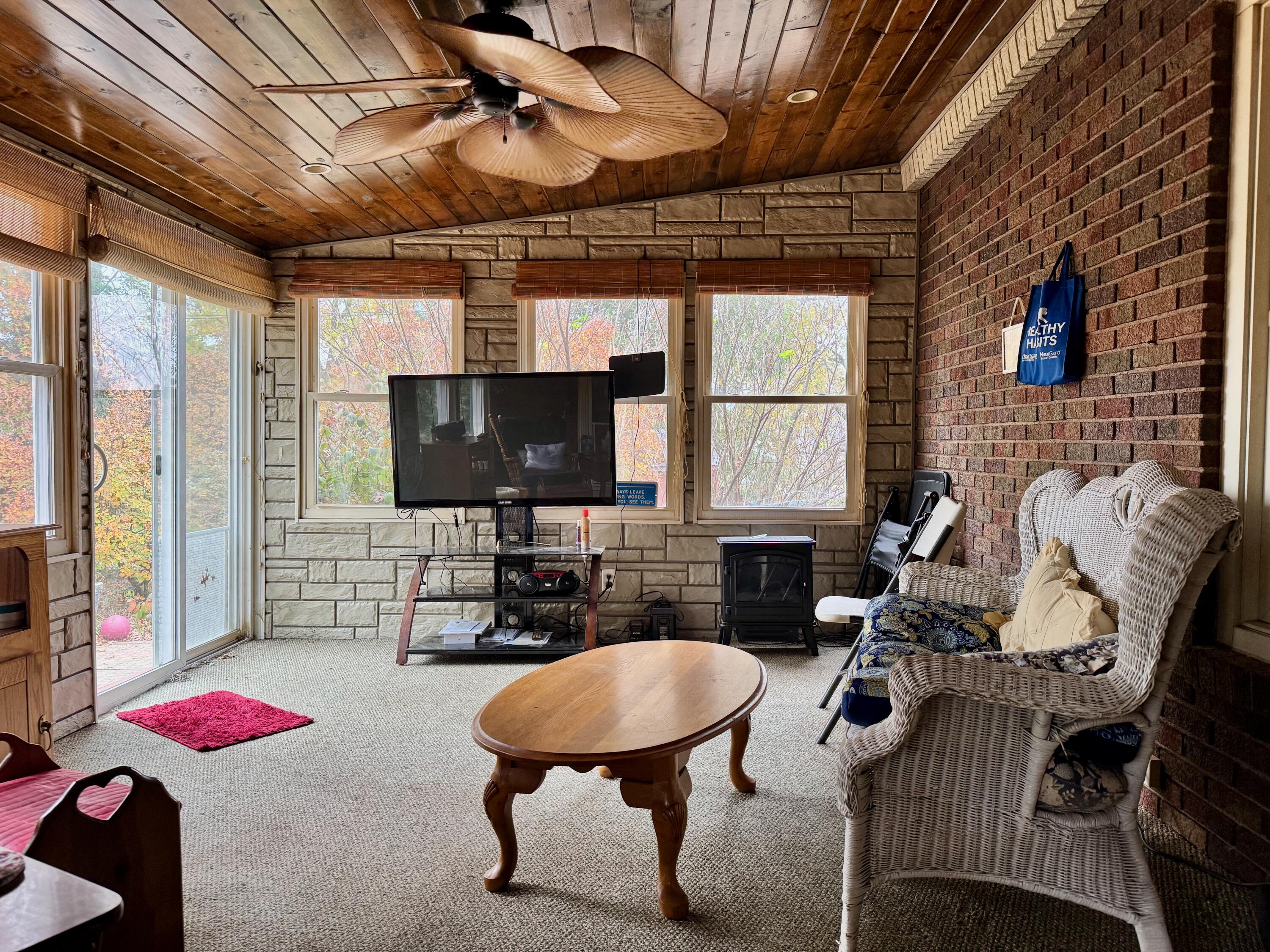 703 S Main Street, Knox, IN 46534; Image #6