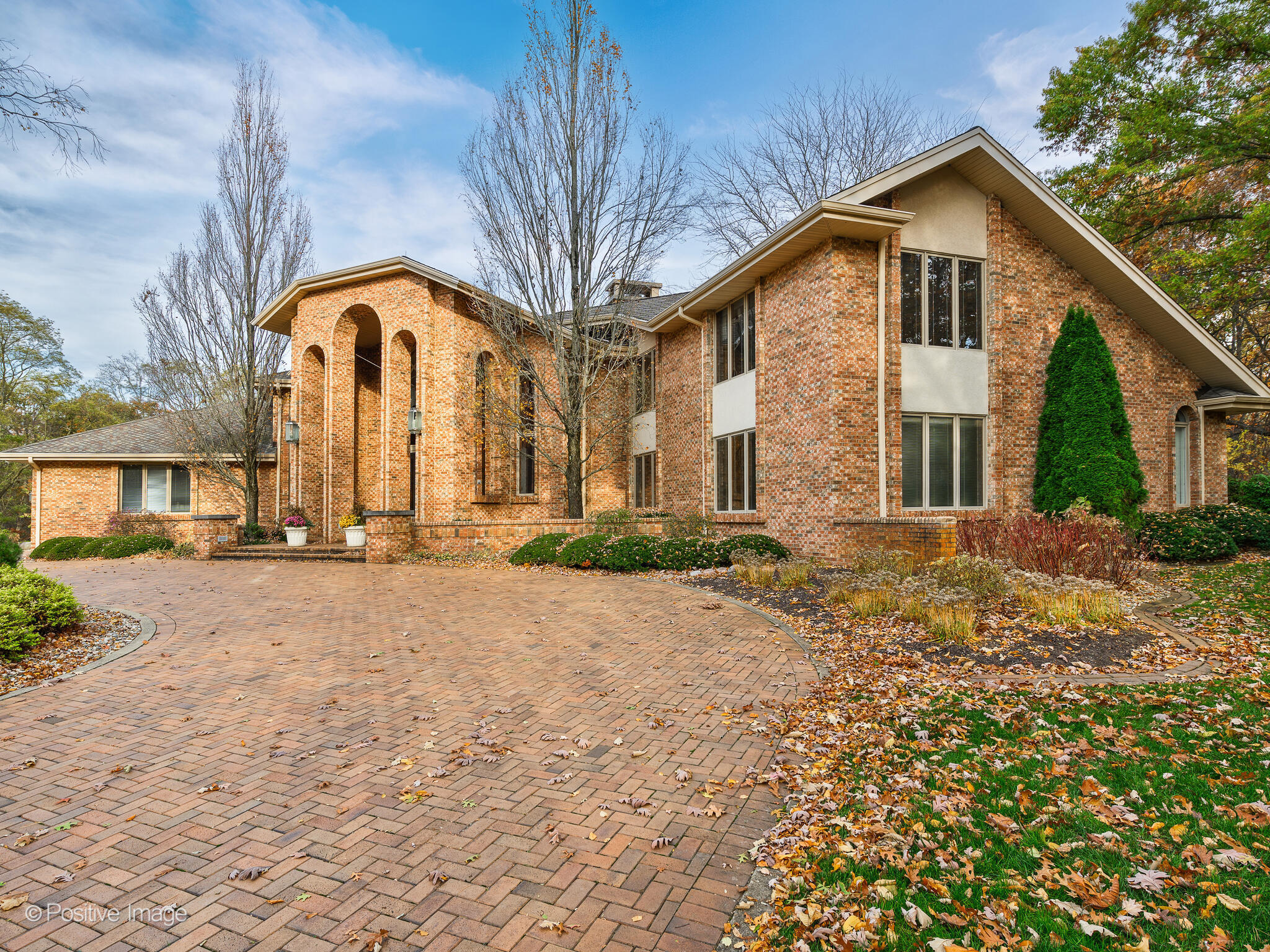 71 N 500 W, Valparaiso, IN 46385; Image #2