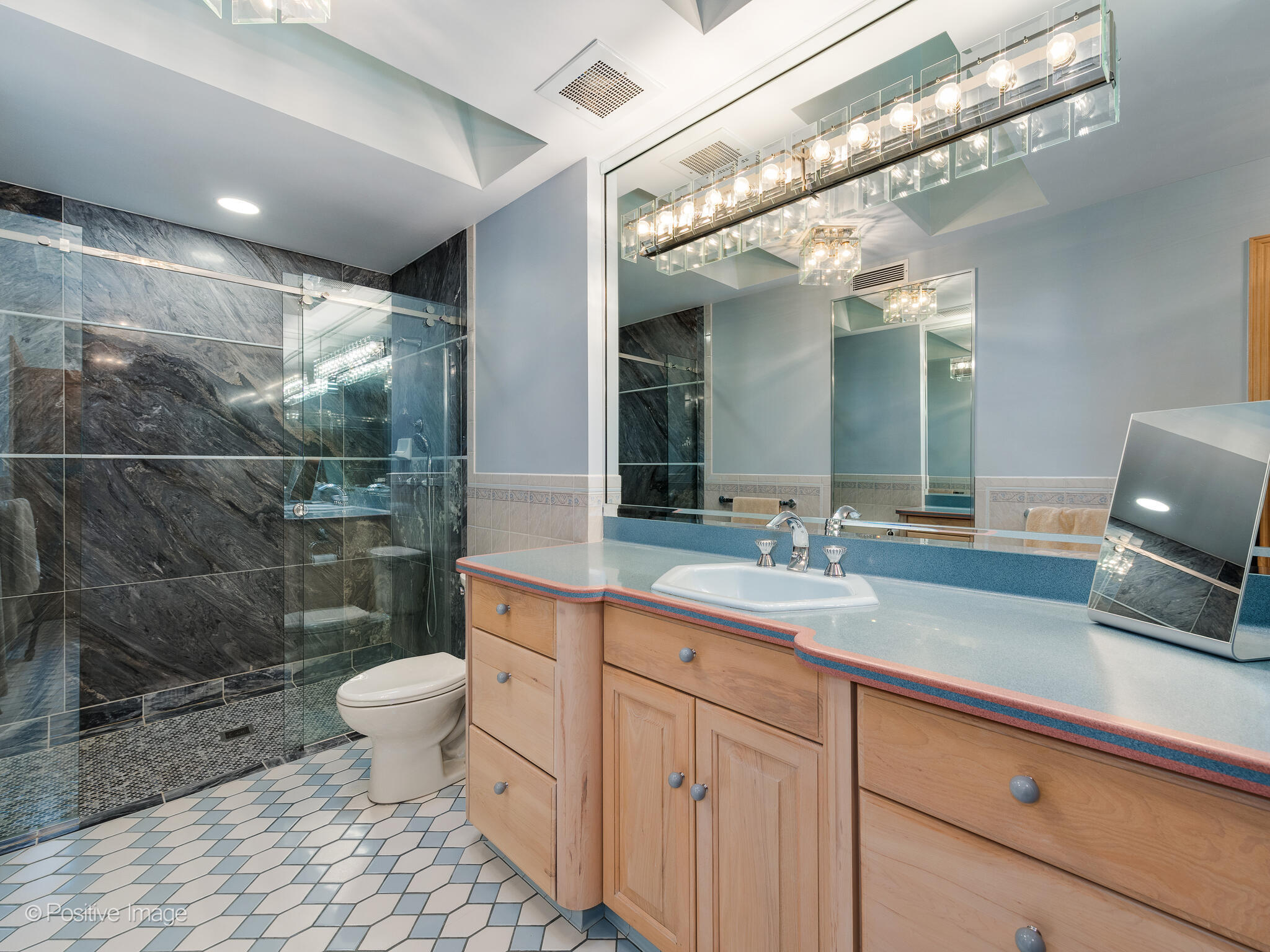 71 N 500 W, Valparaiso, IN 46385; Image #31
