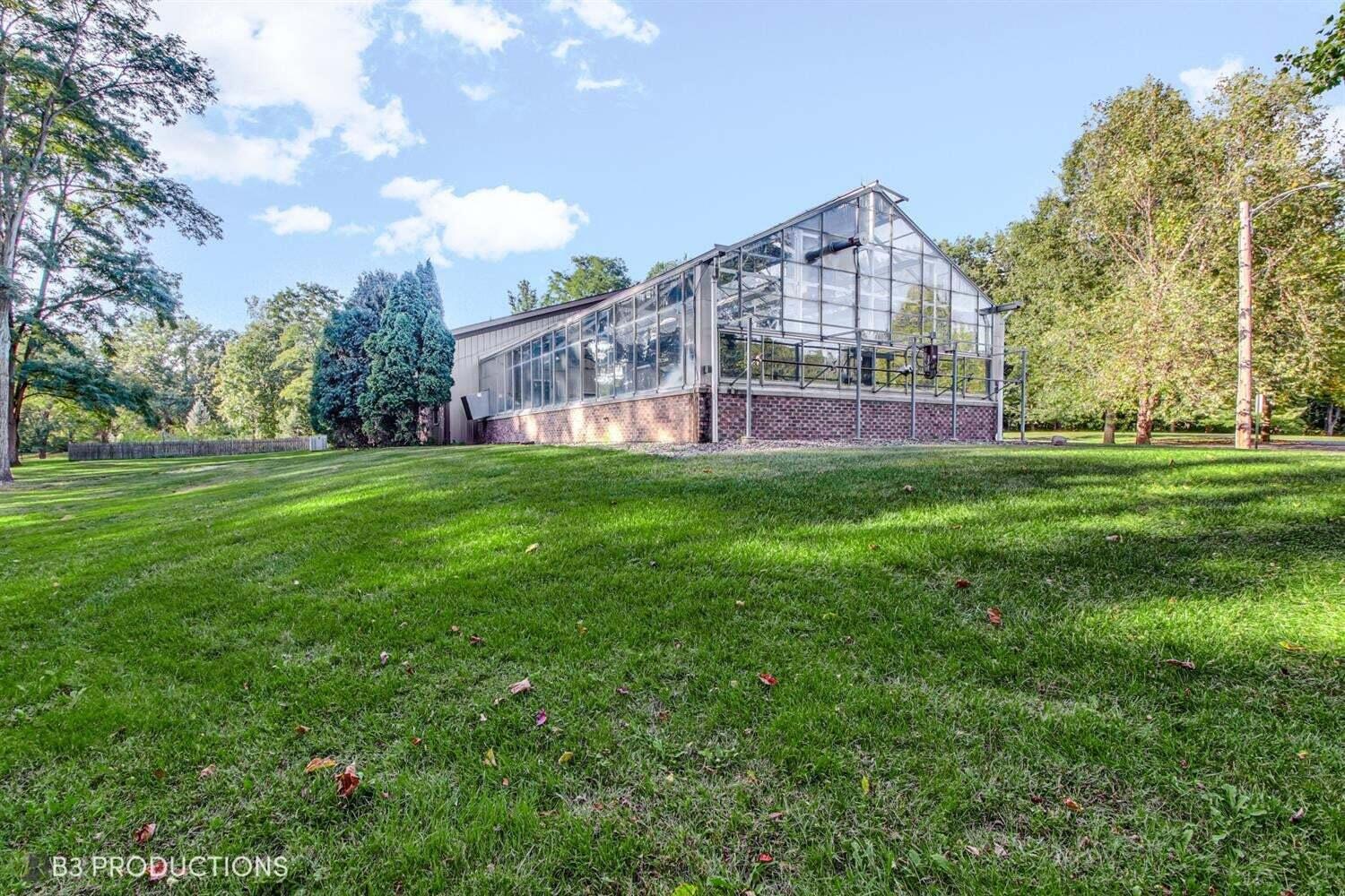 71 N 500 W, Valparaiso, IN 46385; Image #54