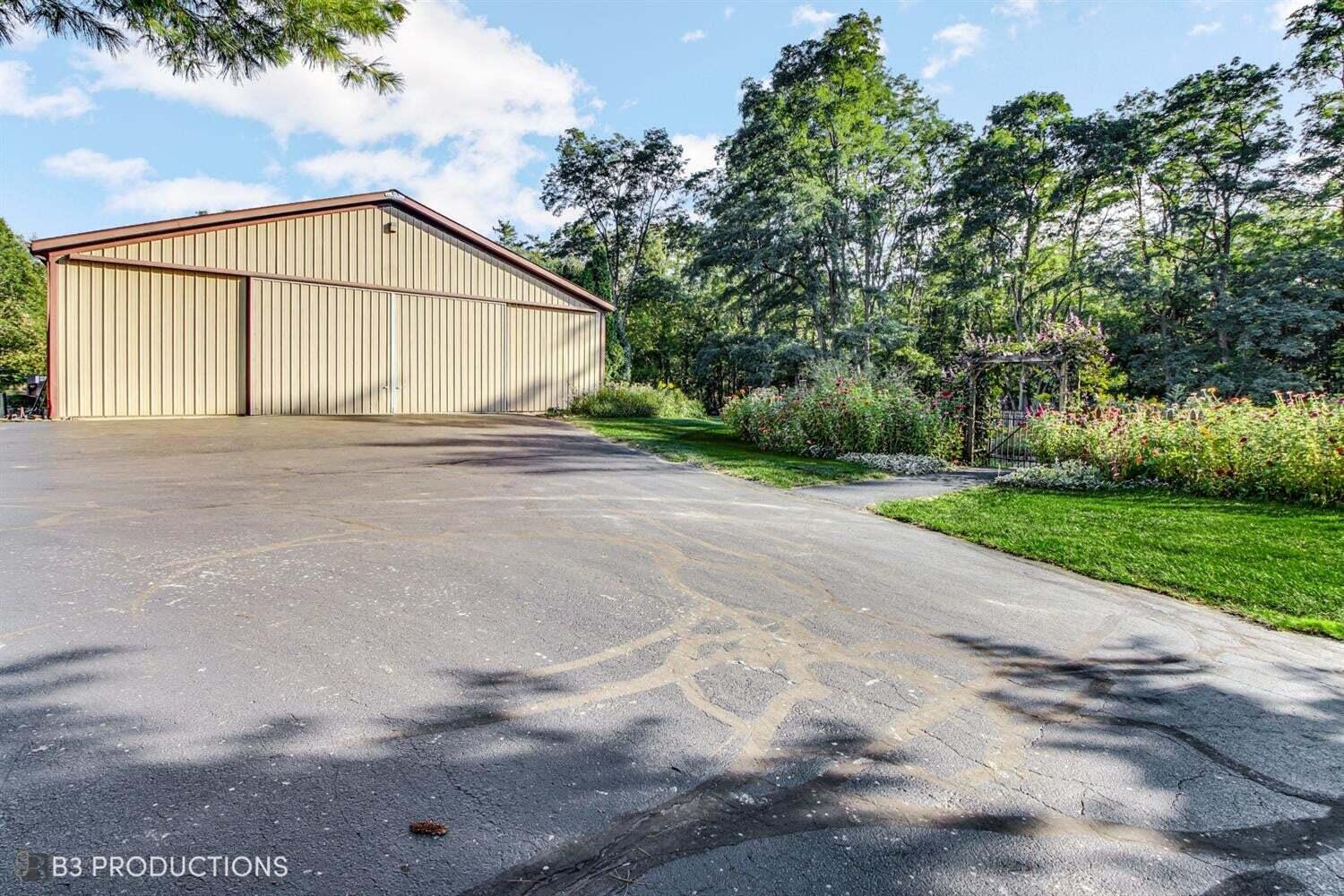 71 N 500 W, Valparaiso, IN 46385; Image #55