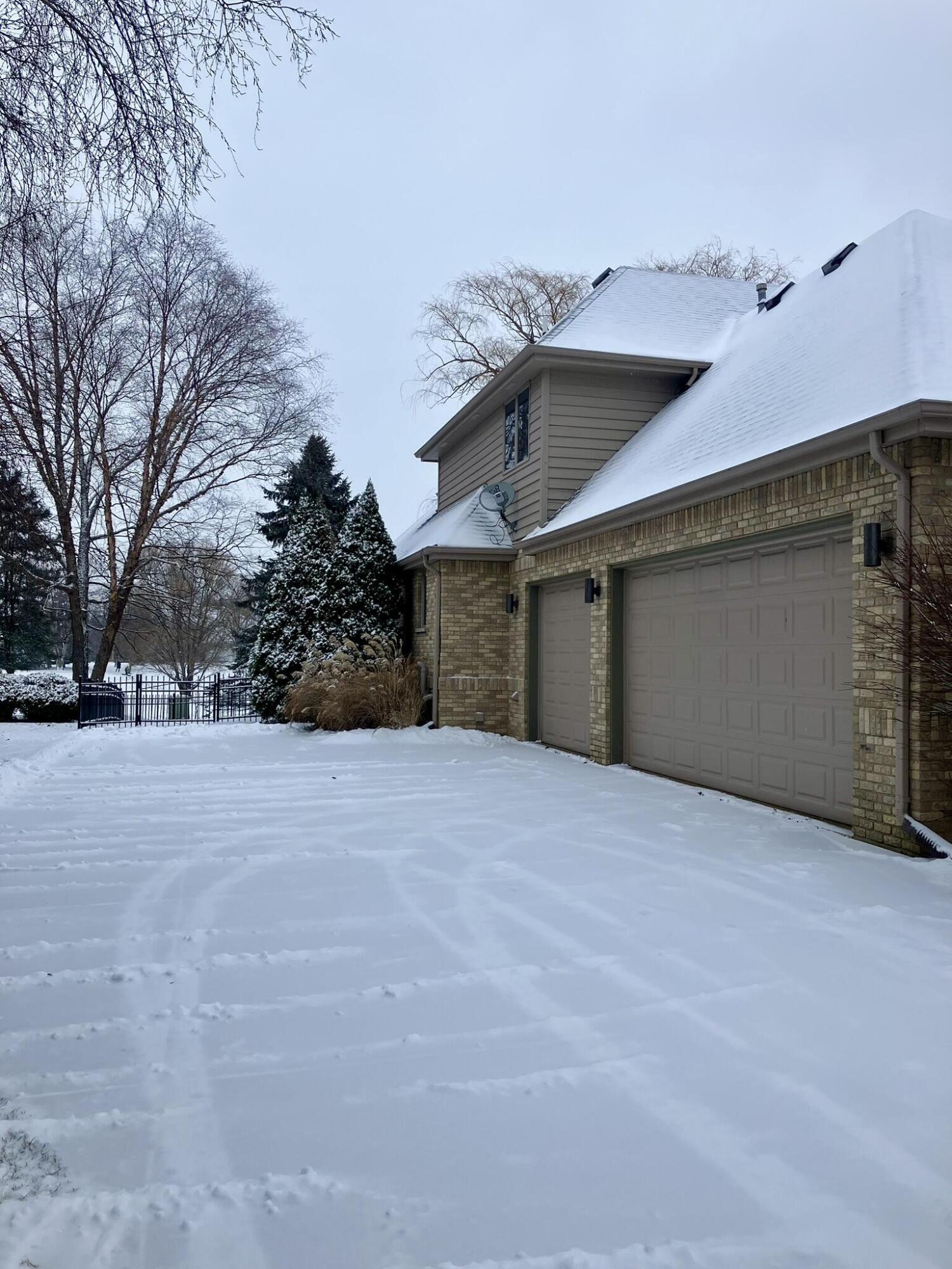 1837 Cherrywood Lane, Munster, IN 46321; Image #3