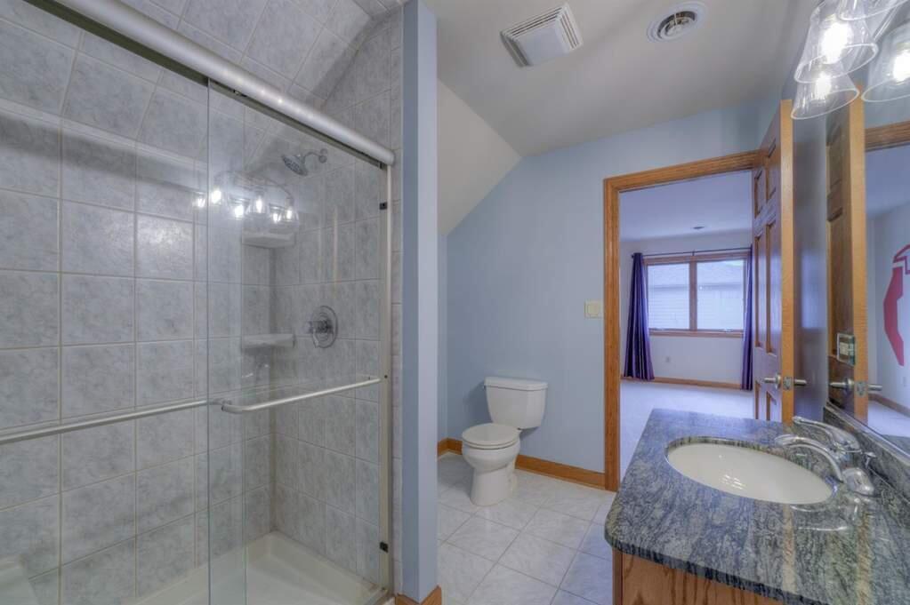 1837 Cherrywood Lane, Munster, IN 46321; Image #38