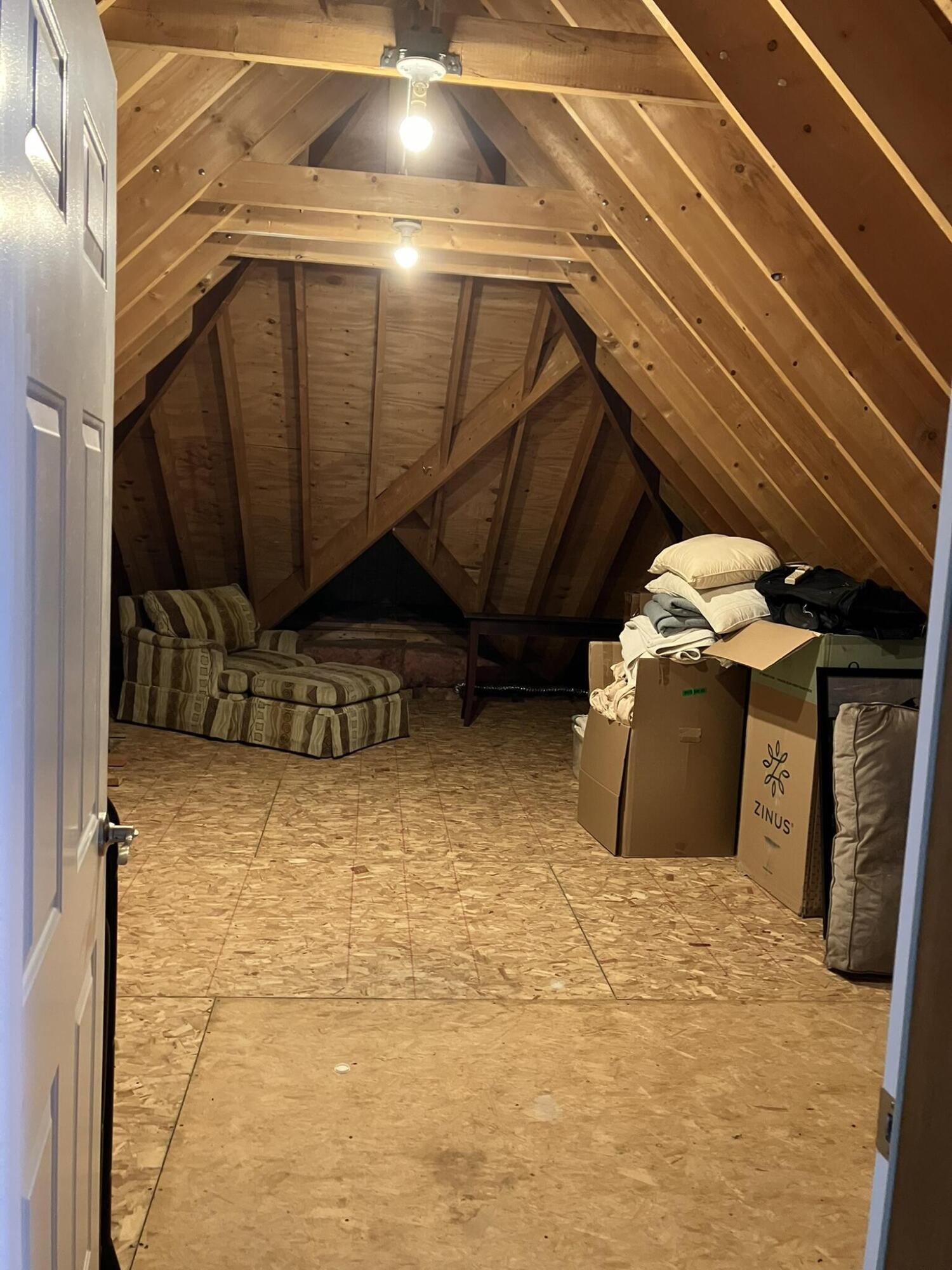 1837 Cherrywood Lane, Munster, IN 46321; Image #39
