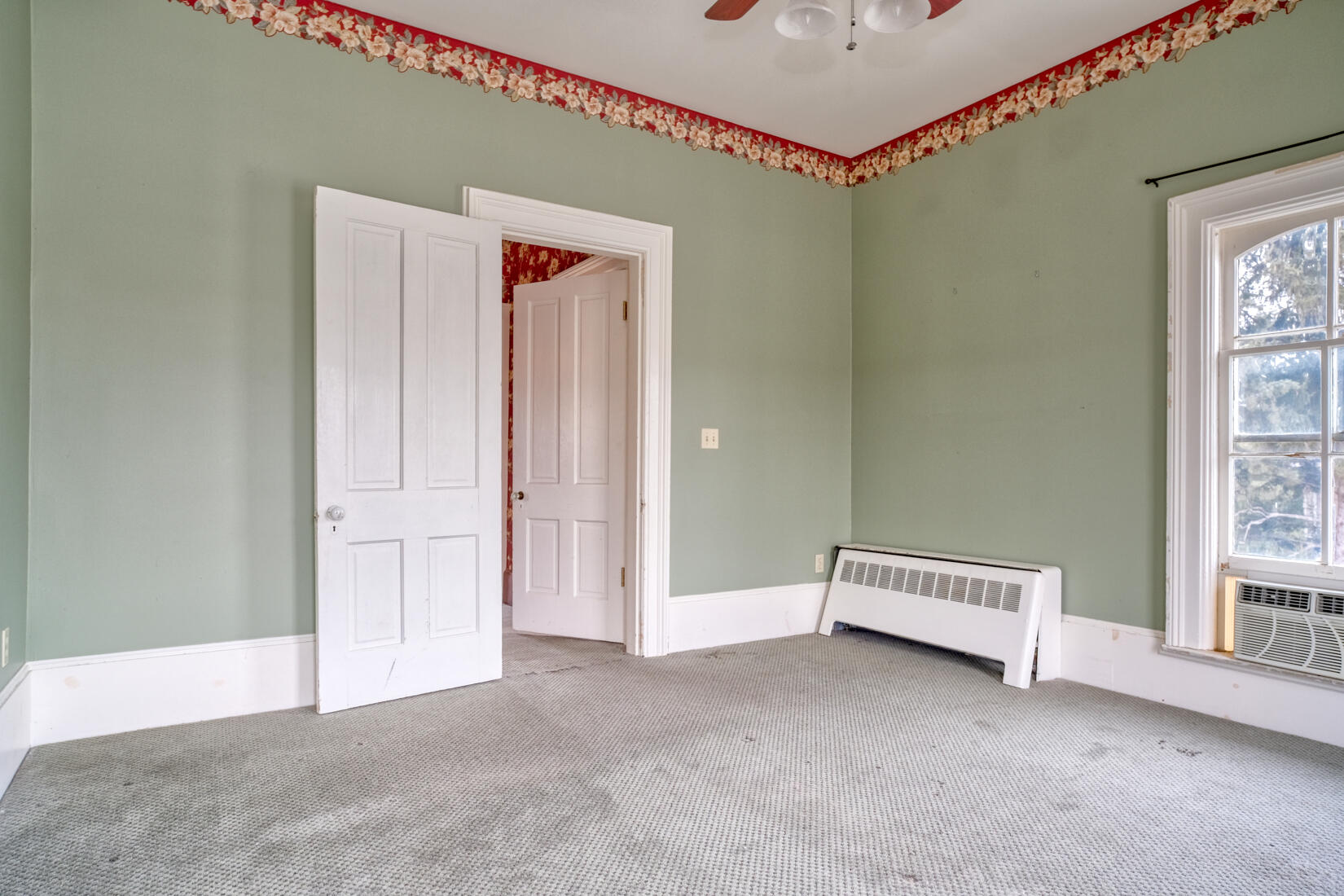 427 E Commercial Avenue, Lowell, IN 46356; Image #26