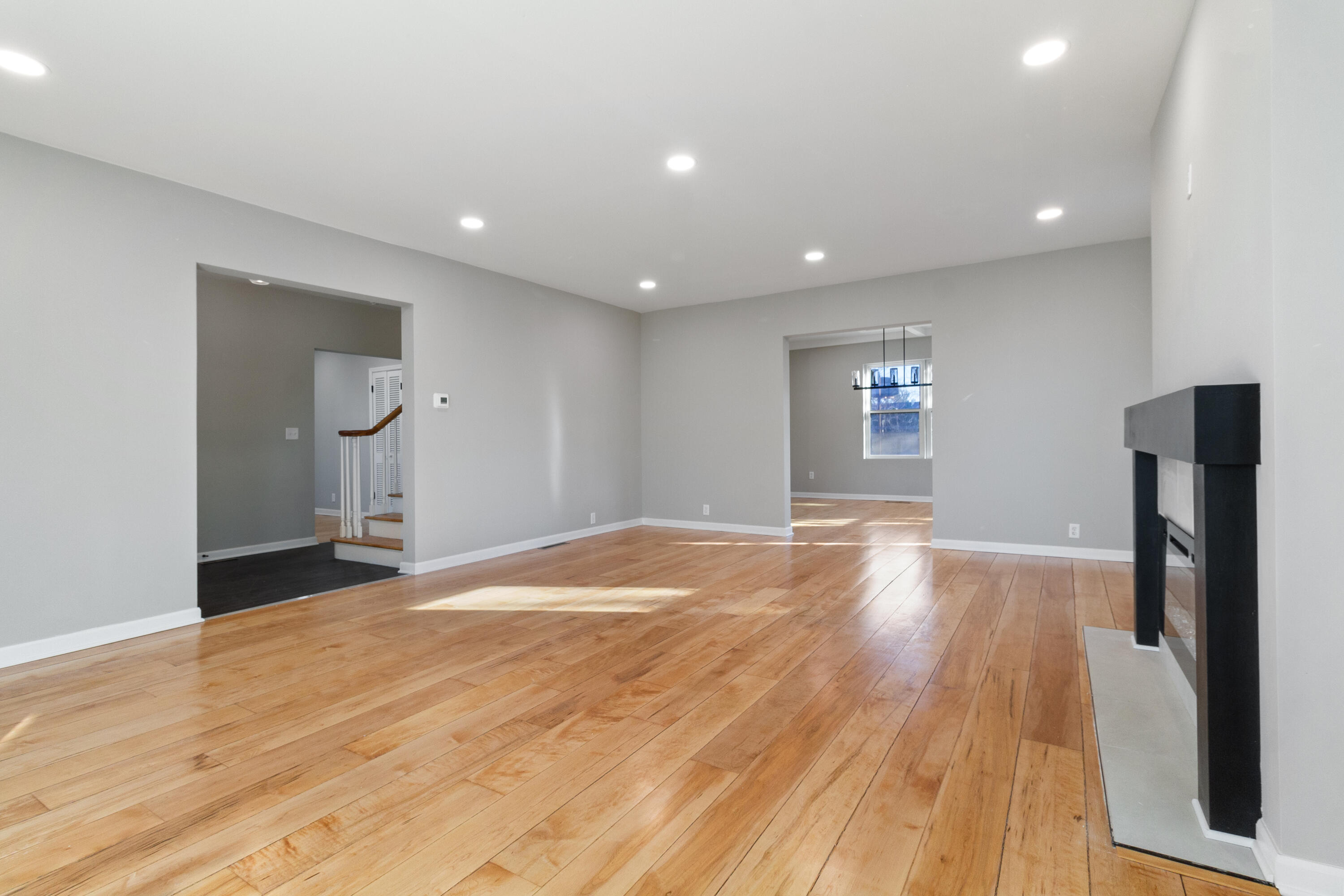 23 Sunset Trail, Ogden Dunes, IN 46368; Image #9
