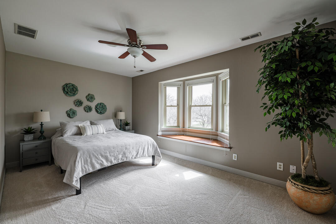 250 Bridlewood Lane, Valparaiso, IN 46385; Image #27