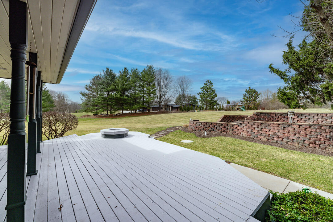 250 Bridlewood Lane, Valparaiso, IN 46385; Image #35