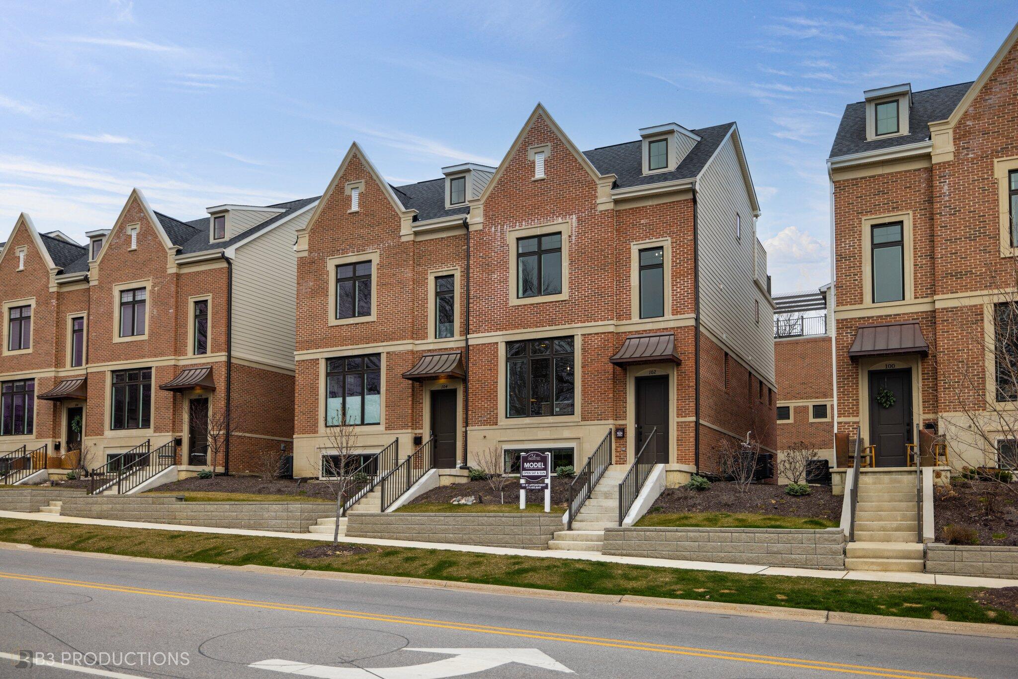 107 Valparaiso Street, Valparaiso, IN 46383; Image #2